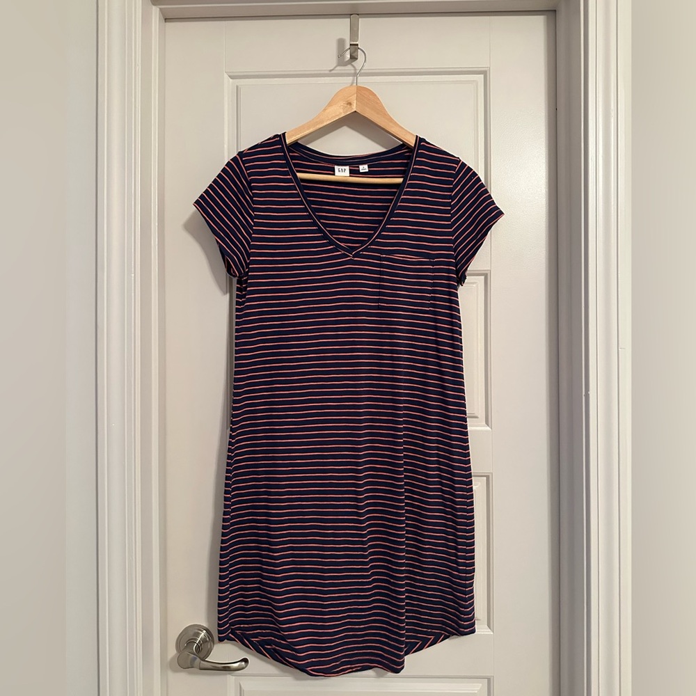 GAP Navy and Coral Striped V-Neck Top